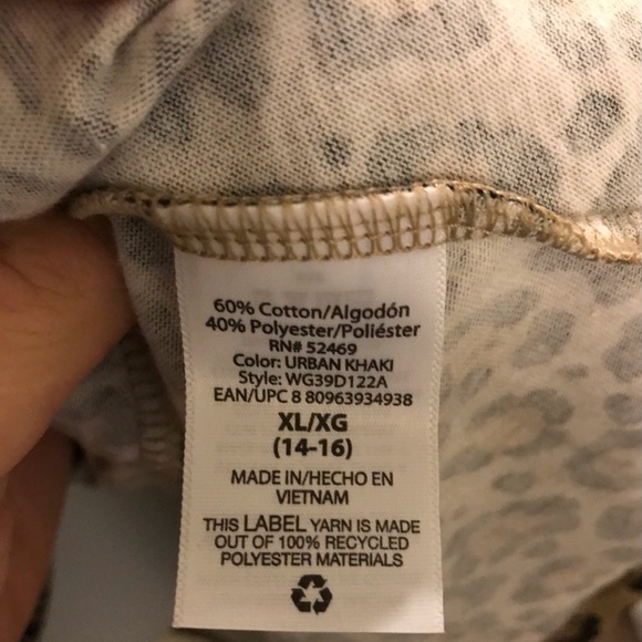 NWT Girls’ Print Dress with Pleated Skirt - Picture 5 of 6